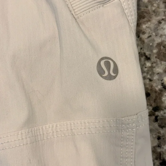 lululemon athletica Light Beige Capri Pants - Picture 2 of 4